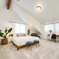 Irene - #2405 - Elm Grove Elegance