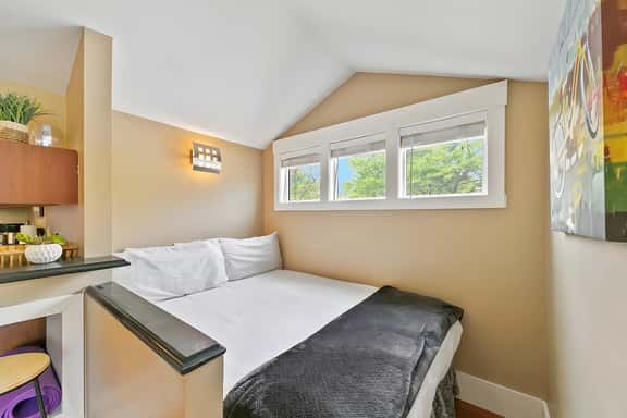 MTR Hazel - #2661 - Lowell Studio - Image 1