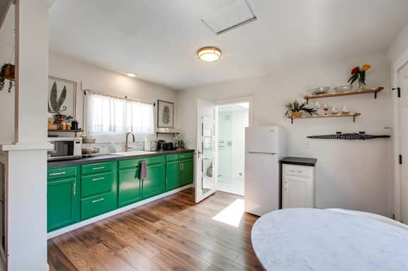 Vermont - #1320 - SweetPea Tiny Home