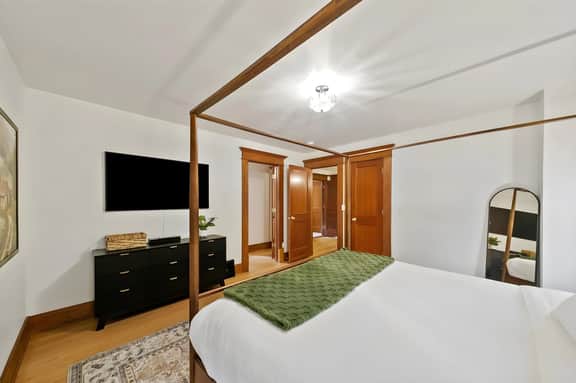 MTR Jefferson - #801 - The Paramount