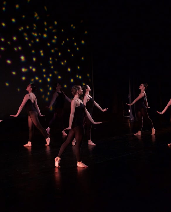DANCE